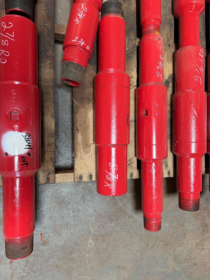 Used (4 x $) (3) 2-7/8” & (1) 2-3/8” TIW VALVES