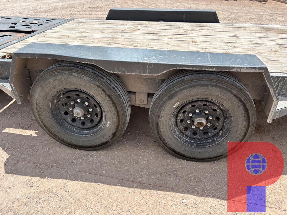 Used 2025 METALIUM INDUSTRIES 24’ X 7’ T/A BUMPER PULL CAR HAULER TRAILER