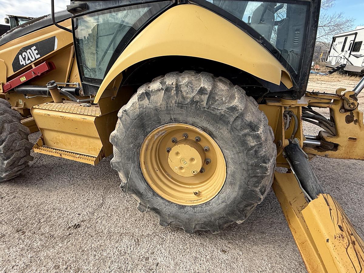 Used 2007 CATERPILLAR 420E BACKHOE LOADER