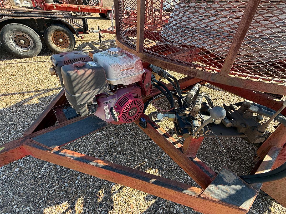 Used B.A.T. CUSTOMER TRAILERS 10’ T/A BP REEL TRAILER
