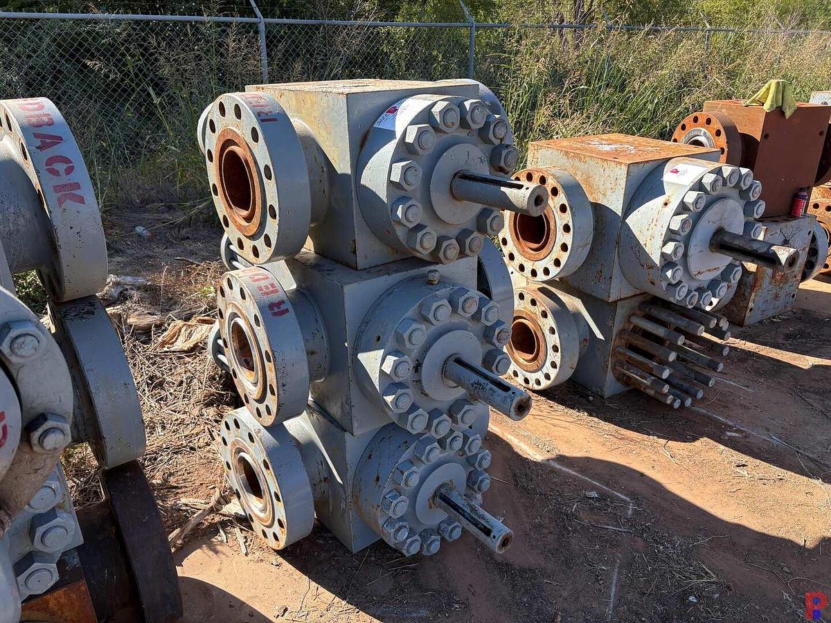 Used (3X$) 7-1/16” 10K HYDRAULIC FRAC VALVES