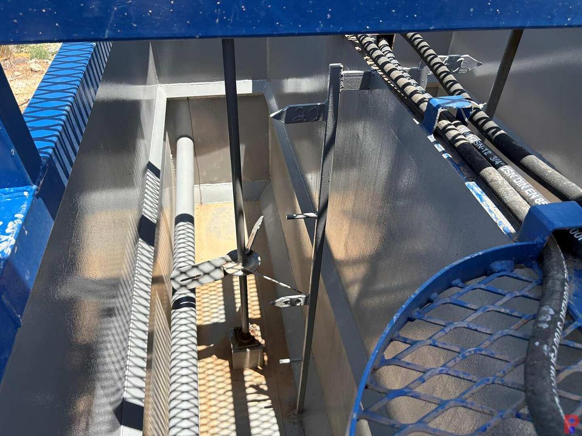 Used 2022 28’ X 7’ T/A GOOSENECK PORTABLE BATCH MIXING TRAILER