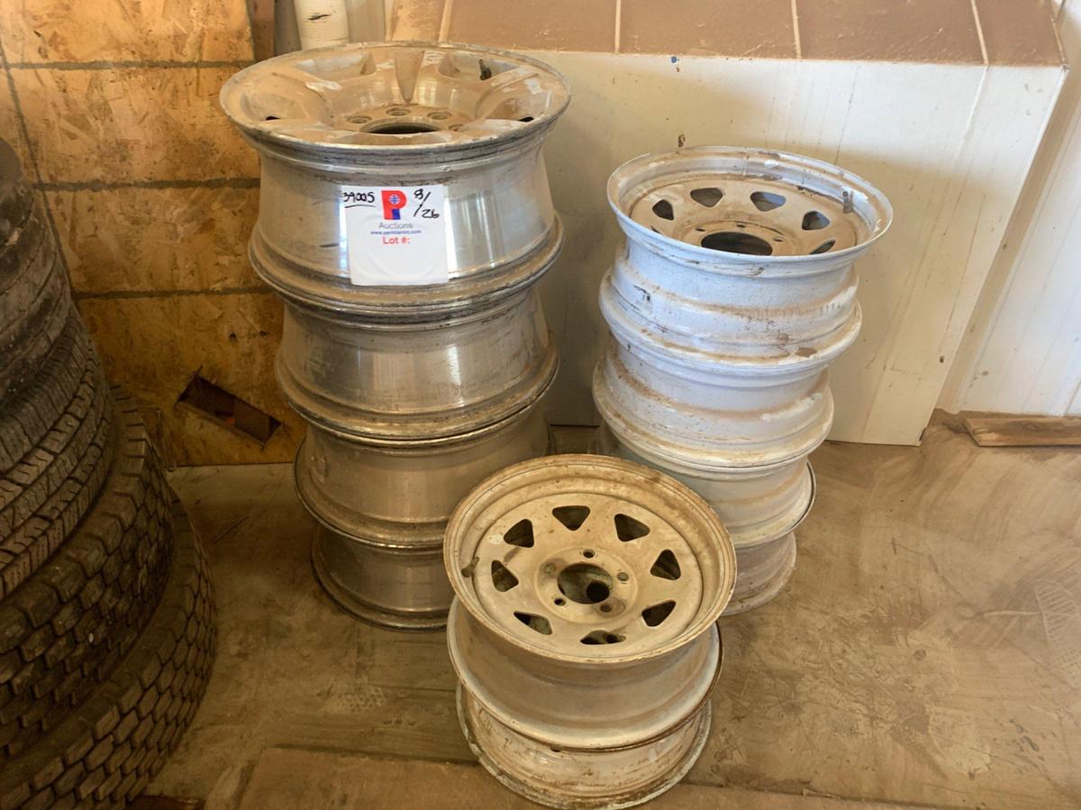 Used 24 Pickups Tires and 10 Wheels