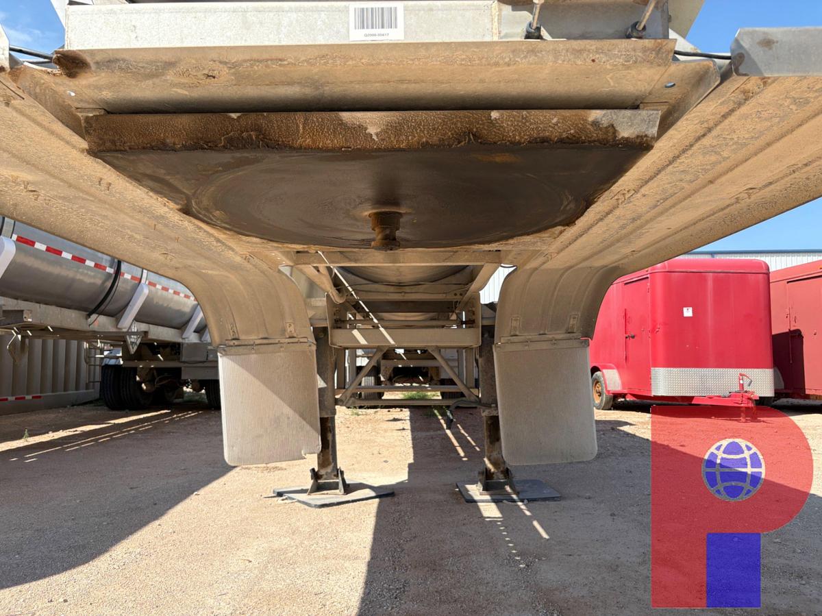 Used 2012 TANKCON  5,400 GALLON T/A CHEMICAL TRANSPORT TRAILER