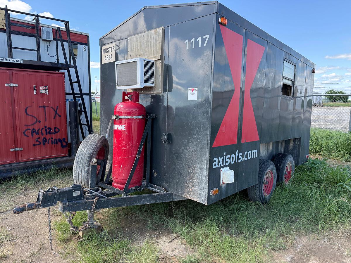 Used 2006 PARKER TRAILERS 12’ X 80” X 80” T/A CREW / DOGHOUSE BP TRAILER