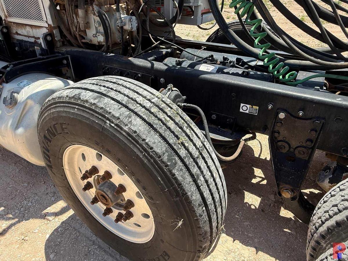 Used 2013 PETERBILT 367 QUAD AXLE COIL TUBING HAUL TRUCK