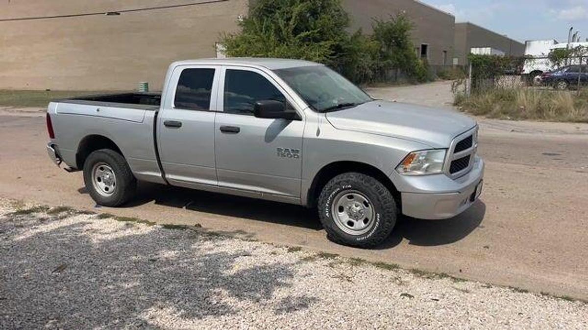 Used 2013 RAM 1500 4X4 CREW CAB PICKUP