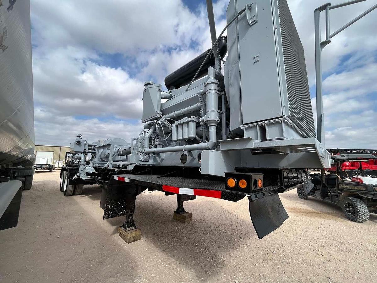 Used GARDNER DENVER 2250HP TRIPLEX FRAC PUMP TRAILER