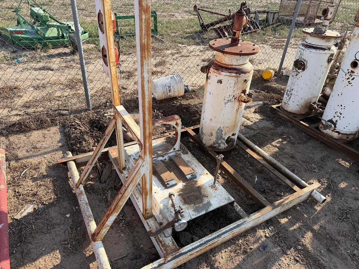 Used (4) SKIDDED AIR COMPRESSOR STATIONS INCOMPLETE F/ PARTS