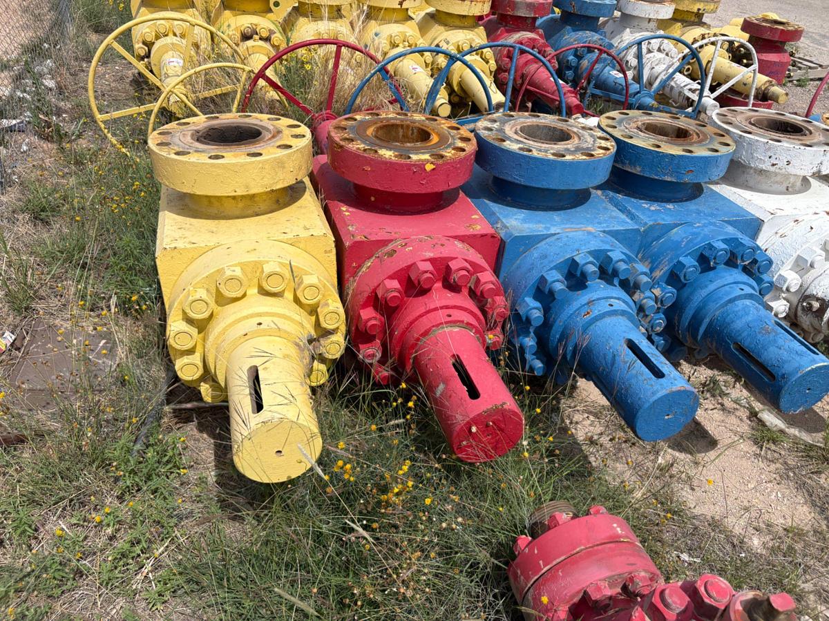 Used (3x$) (3) 7-1/16” 10k frac valves