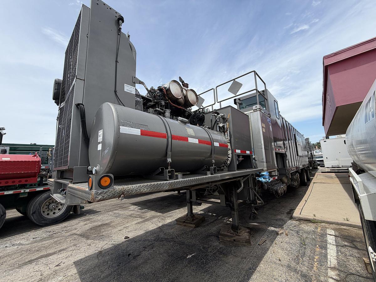 Used 2014 NOV HT-270 Hydration Unit Trailer