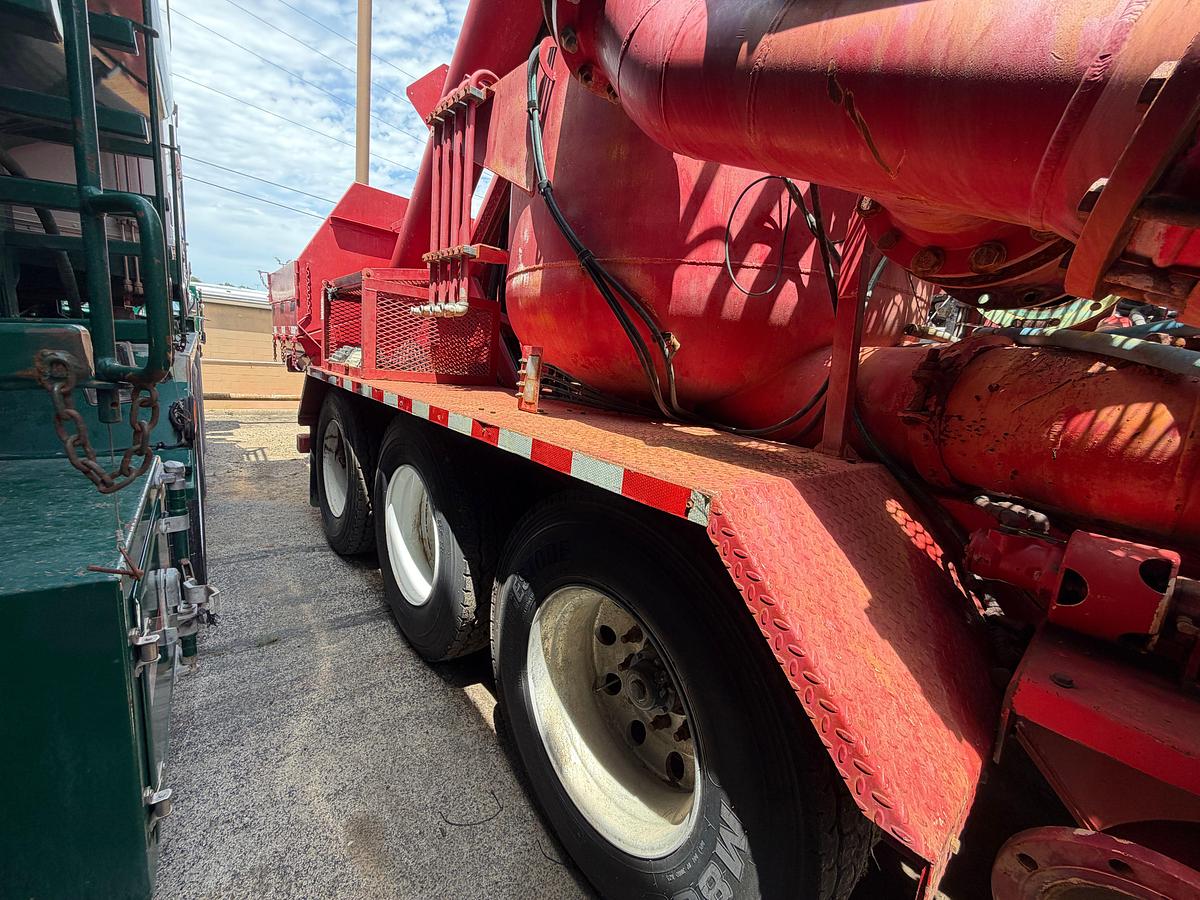Used 2016 NOV MT-1602 HR BLENDER UNIT TRAILER