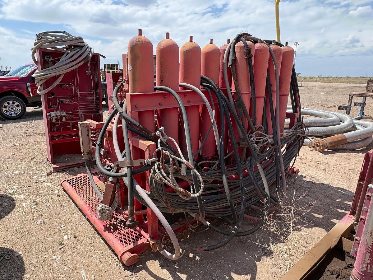 Used 6-station closing unit, skidded
