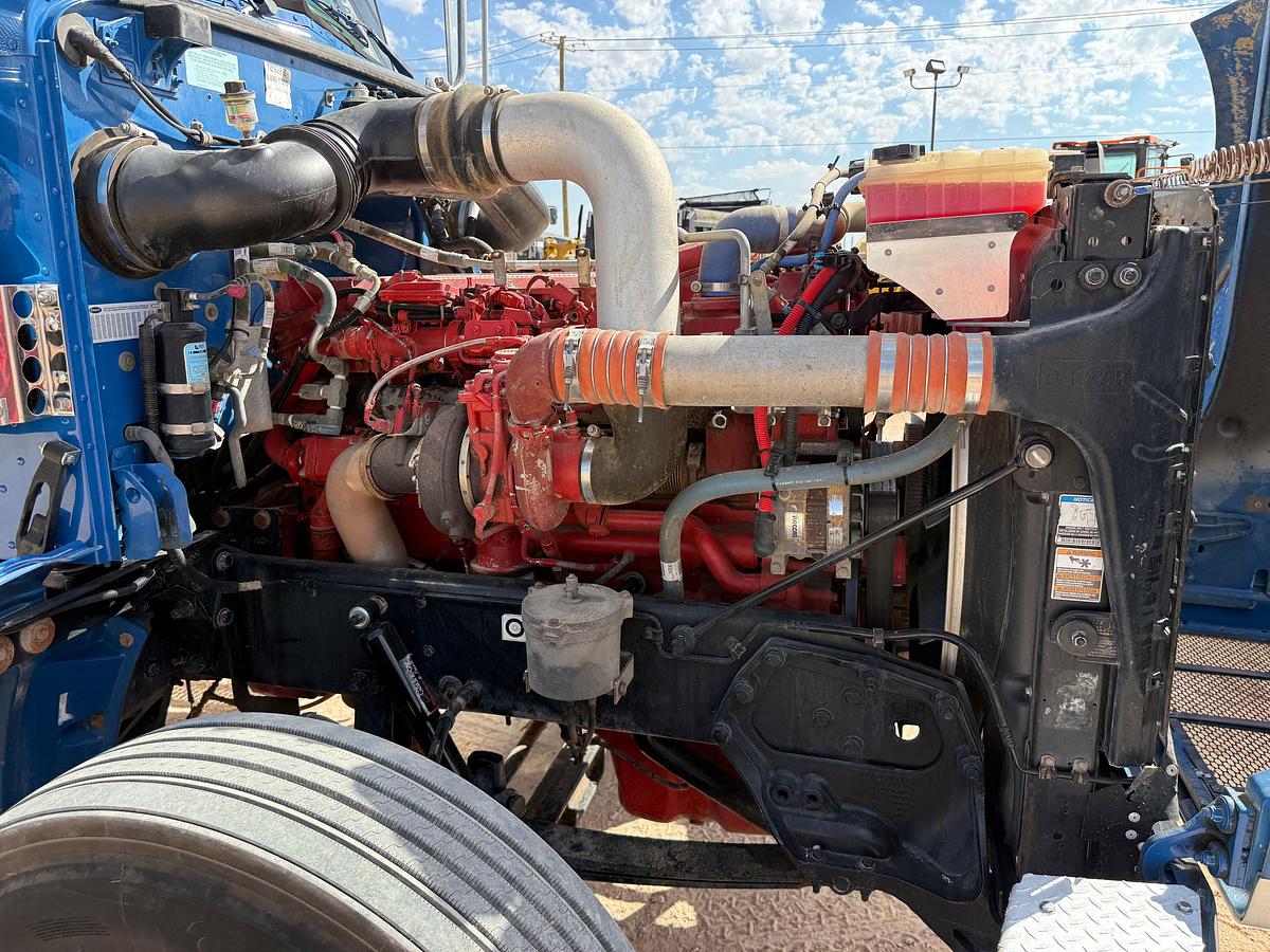 Used 2013 PETERBILT 367 T/A DAYCAB TRUCK TRACTOR