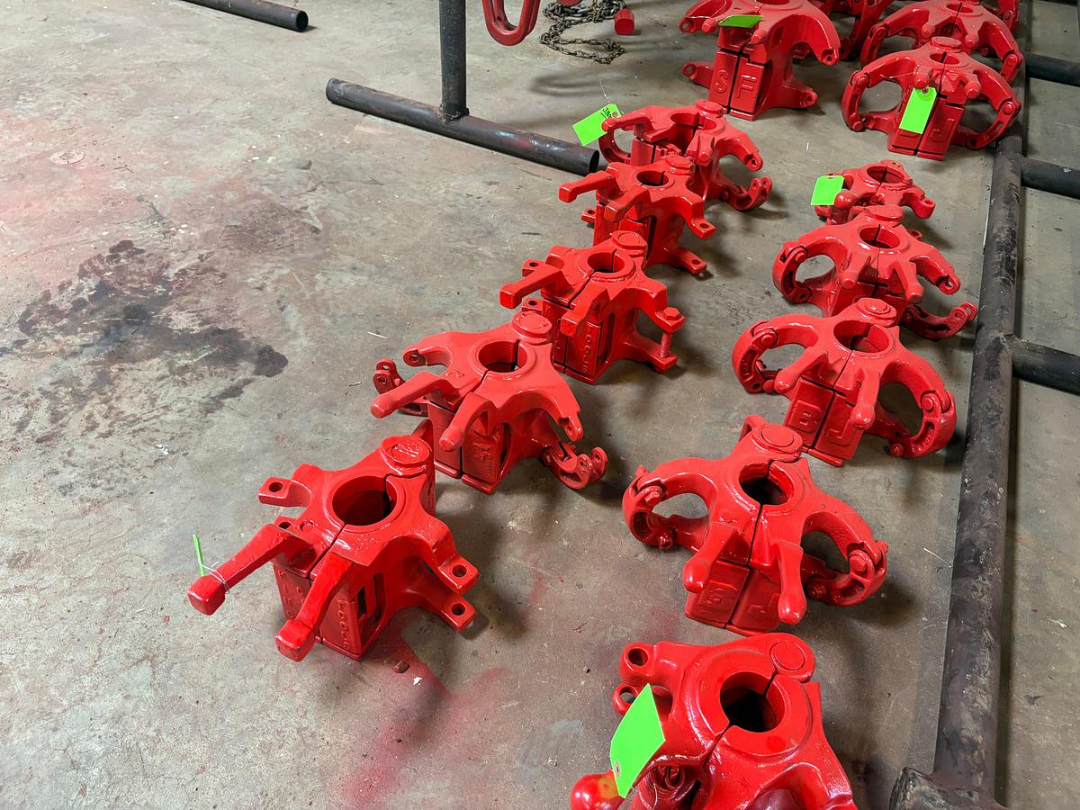 Used (5x$) king oil tools TA-35 2-1/2” ton 2-7/8” 35 ton tubing elevators