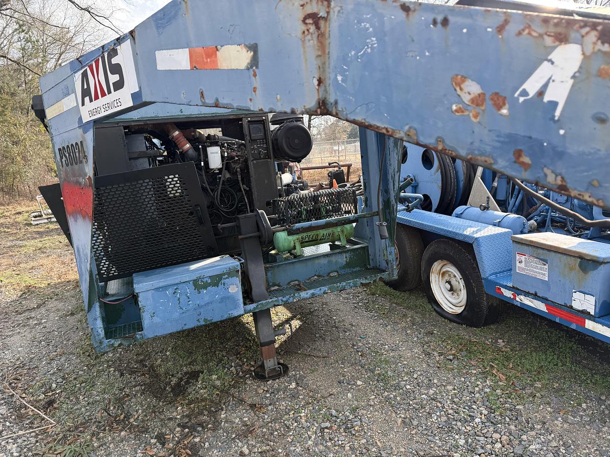 Used LOGAN 85-TON POWER SWIVEL P/B CUMMINS MTD ON 2009 AMERITRAIL GOOSENECK TRAILER