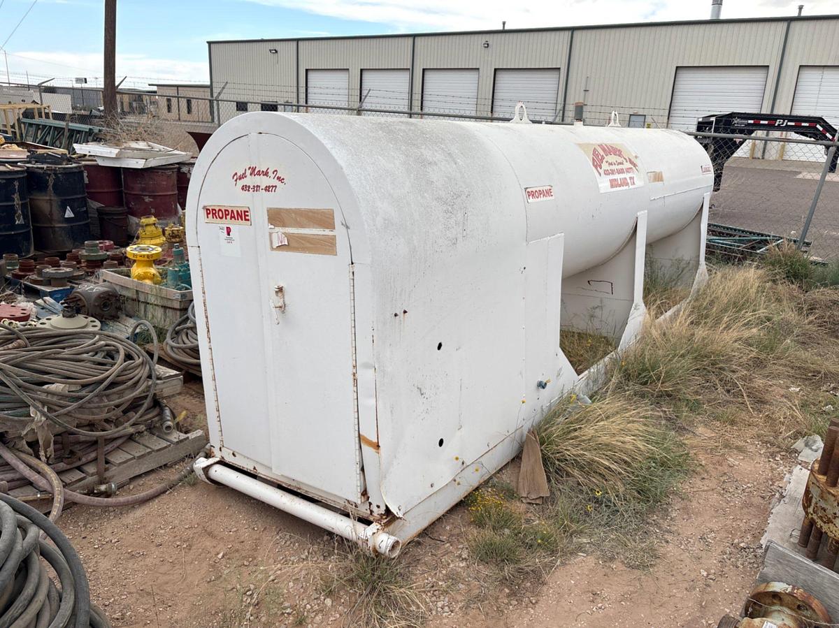 Used 18’ x 3.5’ x 70” 1,000 gallon propane tank, skidded