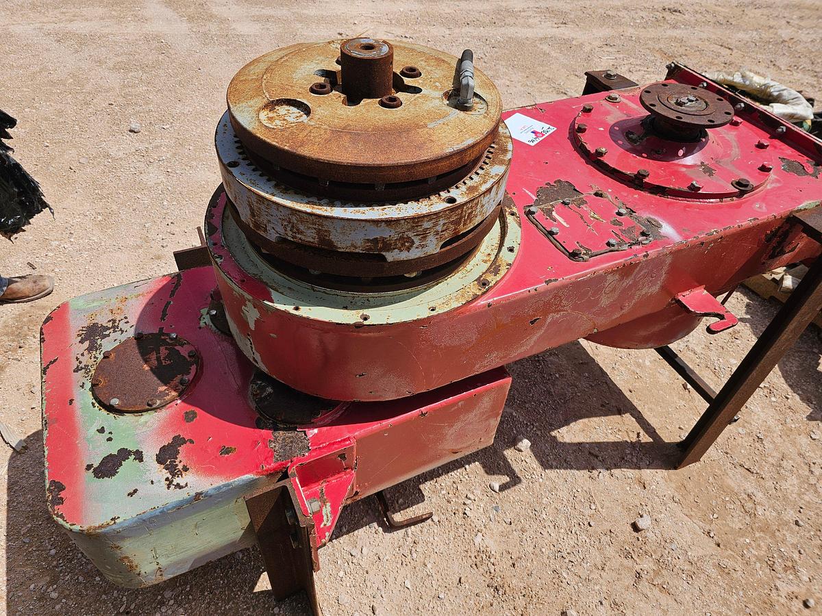 Used LOWER END CHAIN DRIVE BOX