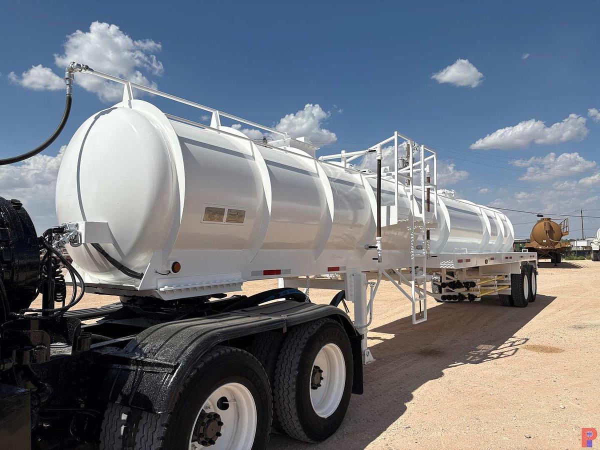 Used 2014 MACK DAYCAB KILL TRUCK & 2013 TIGER MFG 130BBL T/A KILL TRAILER