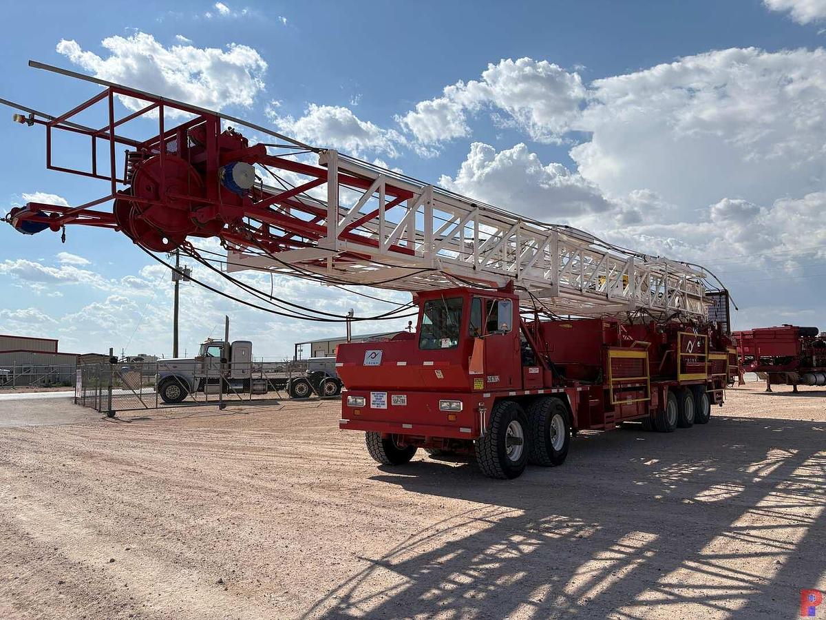 Used 2007 CROWN CE600DD 5-AXLE WELL SERVICE RIG (2023 Cat IV Inspection)