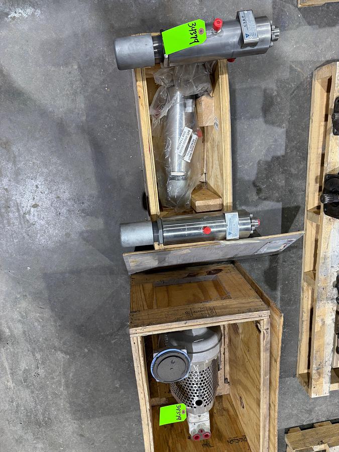 Used UNUSED (3) CS&P GUPD 1-5/8 COLD NITROGEN COLD ENDS & (1) 1.5X2.5X6 CENTRIFUGAL PUMP W/ HYD MOTOR