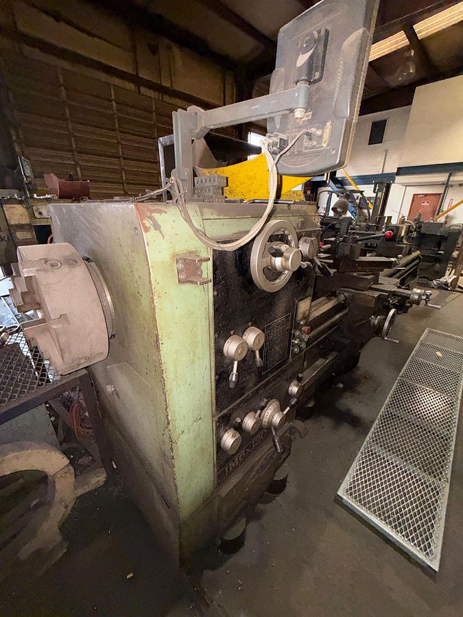 Used JMT JM6x120 HORIZONTAL MACHINE LATHE