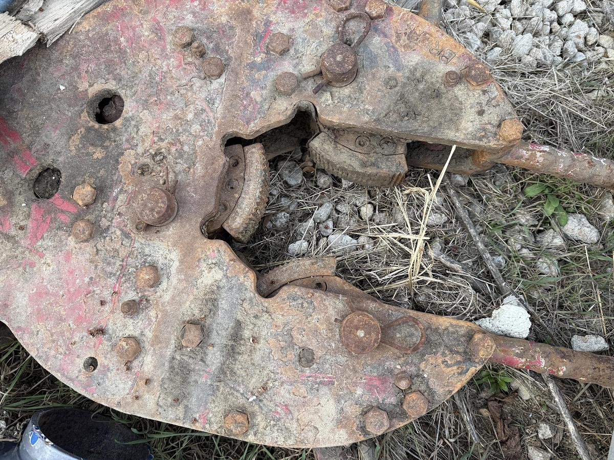 Used OIL COUNTRY 55000 HYD. TUBING TONG DRESSED W/ BACK UP