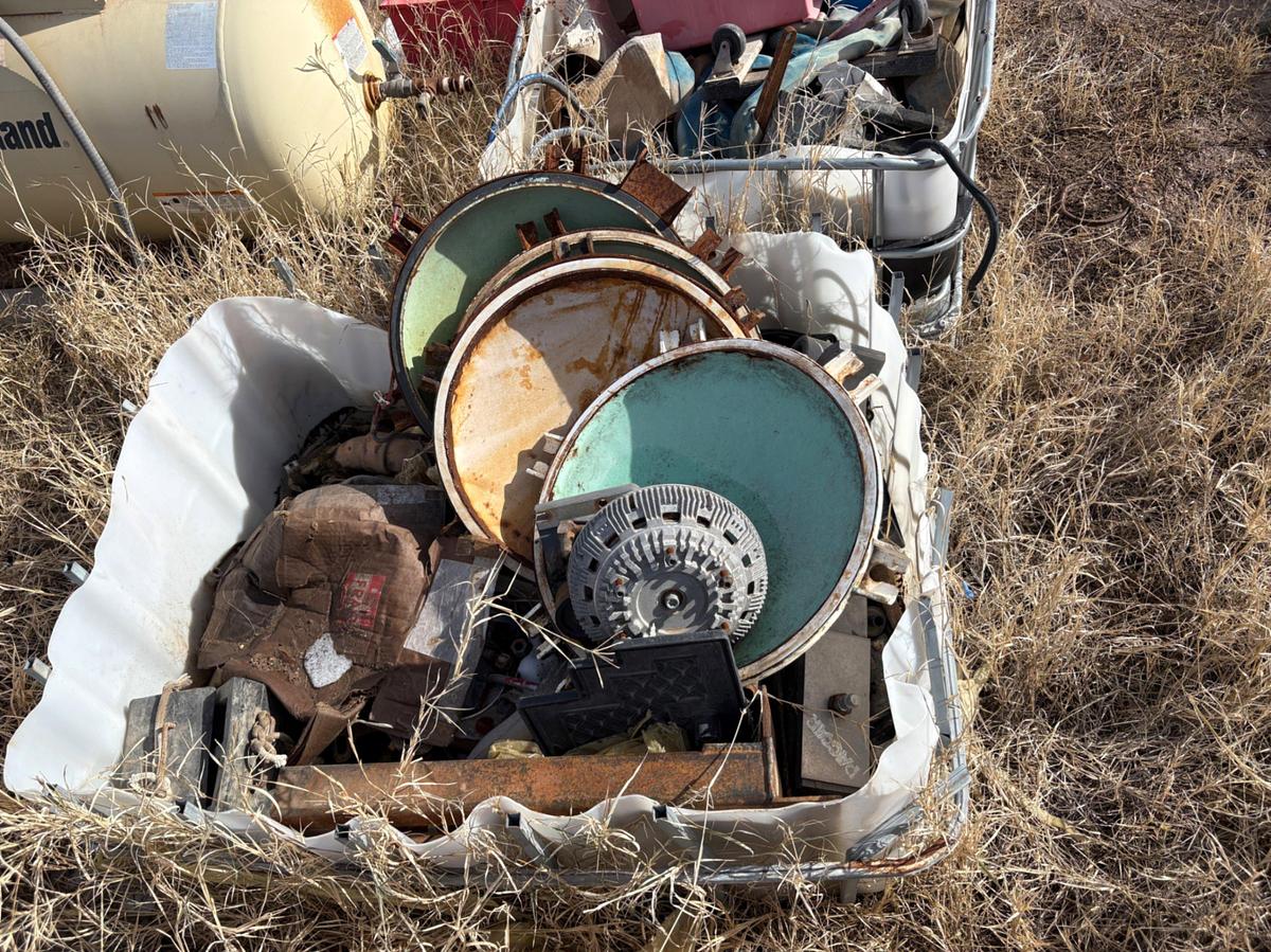 Used Lot w/ INGERSOLL RAND air compressor assorted engine parts