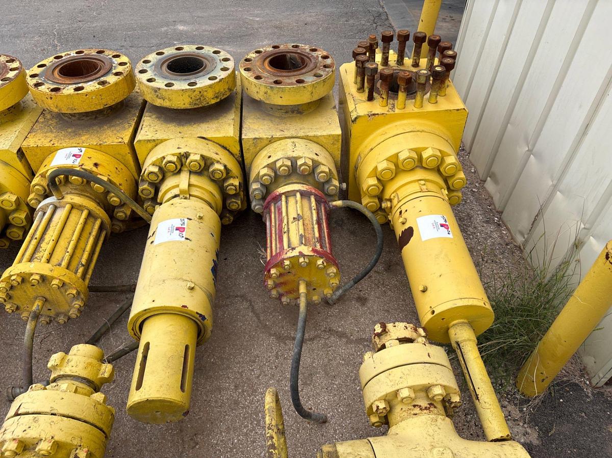 Used (3x$) (3) 7-1/16” 10K hydraulic frac valves