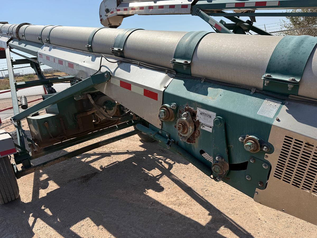 Used 2011 CONVEYALL TCSS-1435 S/A BUMPER PULL CONVEYOR TRAILER