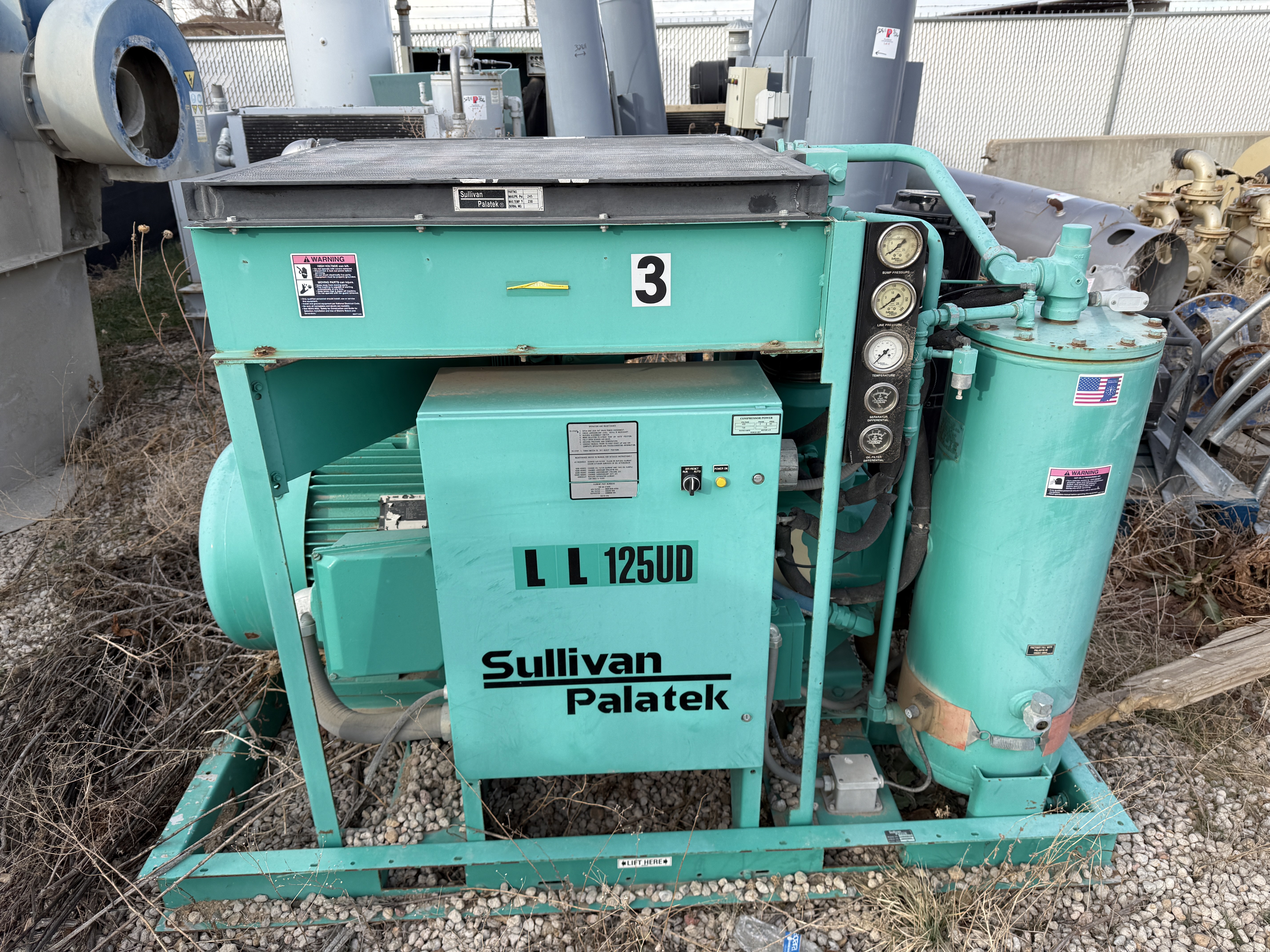 Used SULLIVAN PALATEK LL125UD 625 CFM 150 PSI ROTARY SCREW AIR COMPRESSOR UNIT, SKIDDED P/B 125 HP ELEC. MOTOR