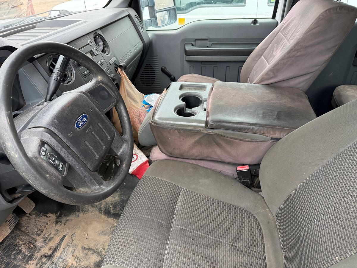 Used 2012 FORD F-350 XL 4X4 FLATBED CREW TRUCK