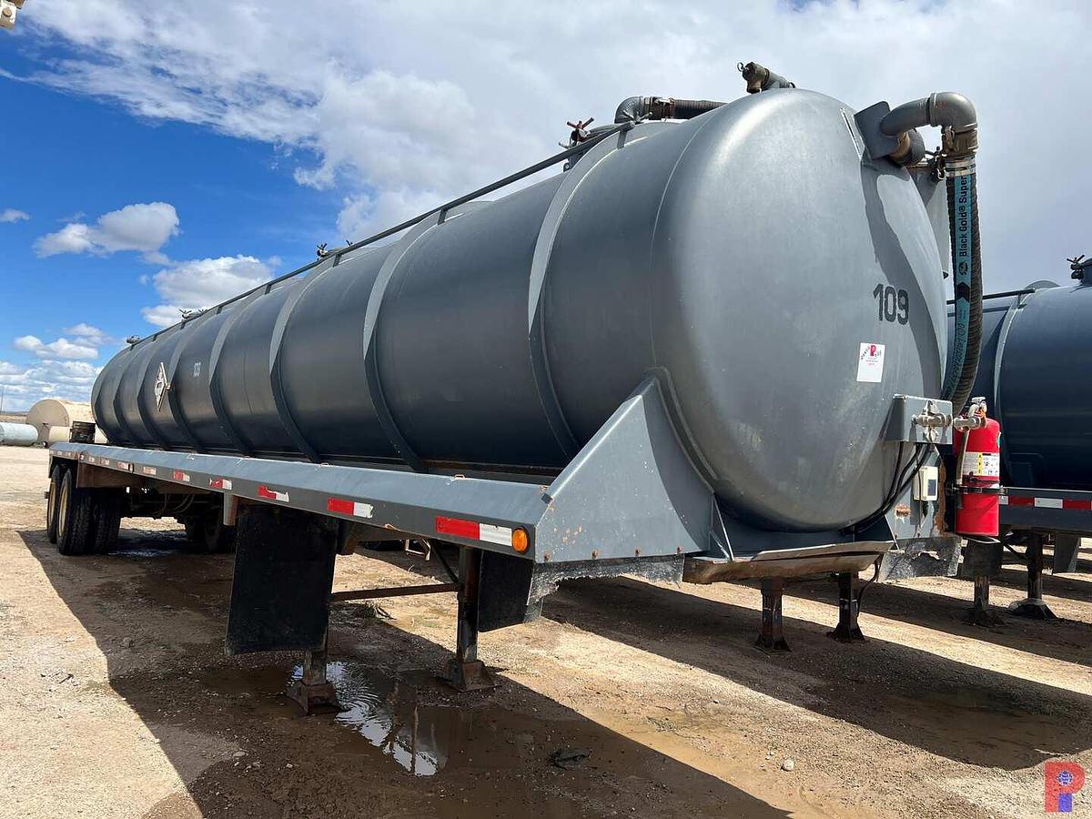 Used 2007 GALYEAN T/A 150BBL STEEL VACUUM TRAILER