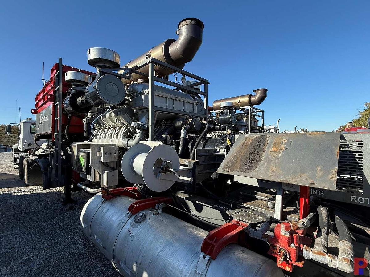 Used 2012 UE MANUFACTURING 2250 HP QUINTUPLEX 3-AXLE FRAC PUMP TRAILER (FIELD READY)