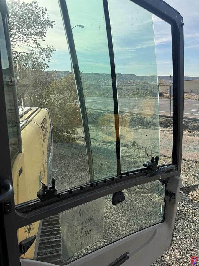 Used 2010 VOLVO EC210CL EXCAVATOR