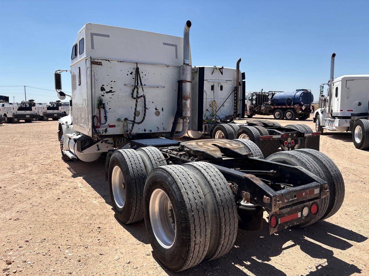 Used 2006 INTERNATIONAL 9400I T/A SLEEPER HAUL TRUCK