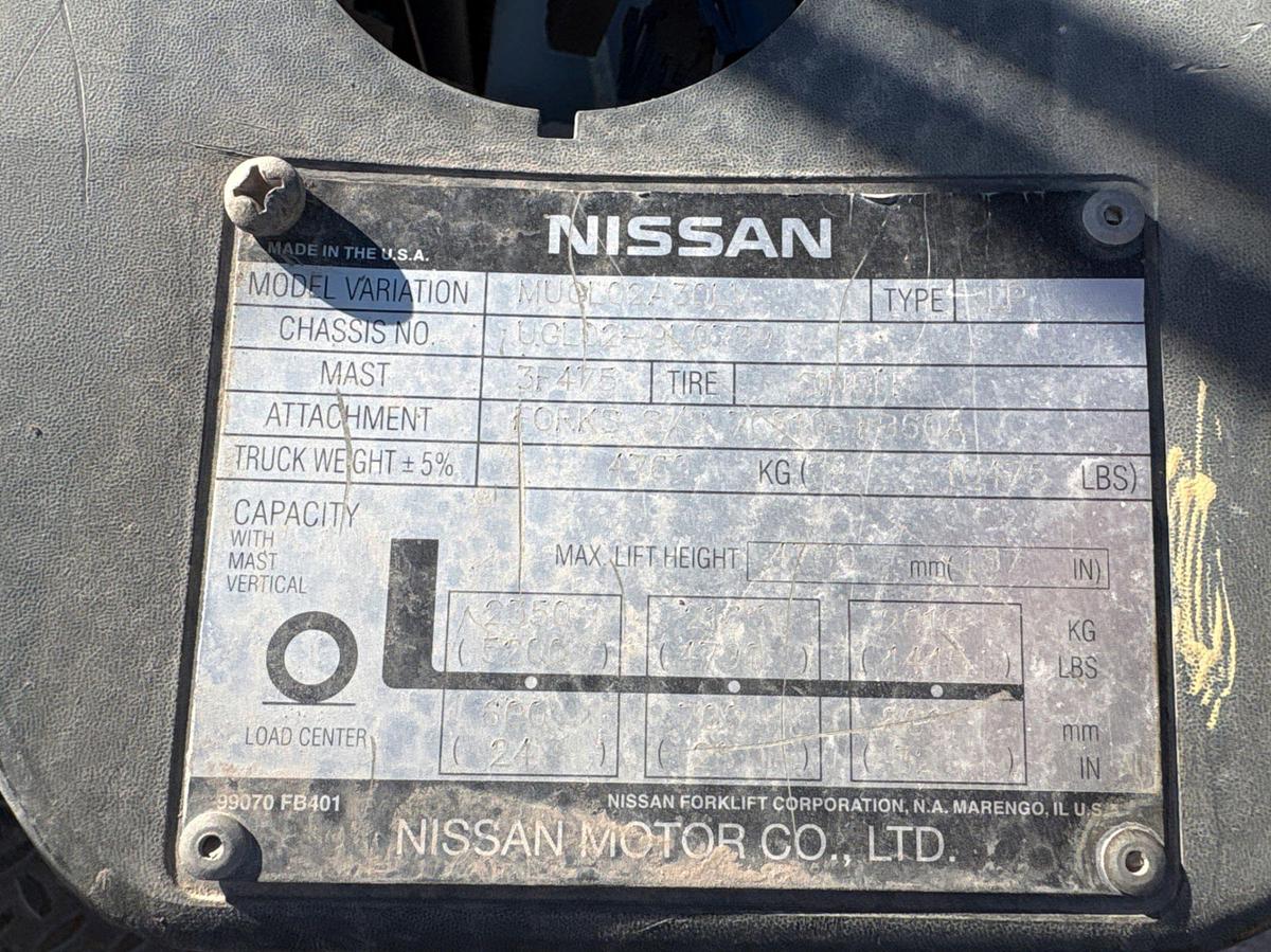 Used Nissan MUGL02A30LV 5,200lb forklift