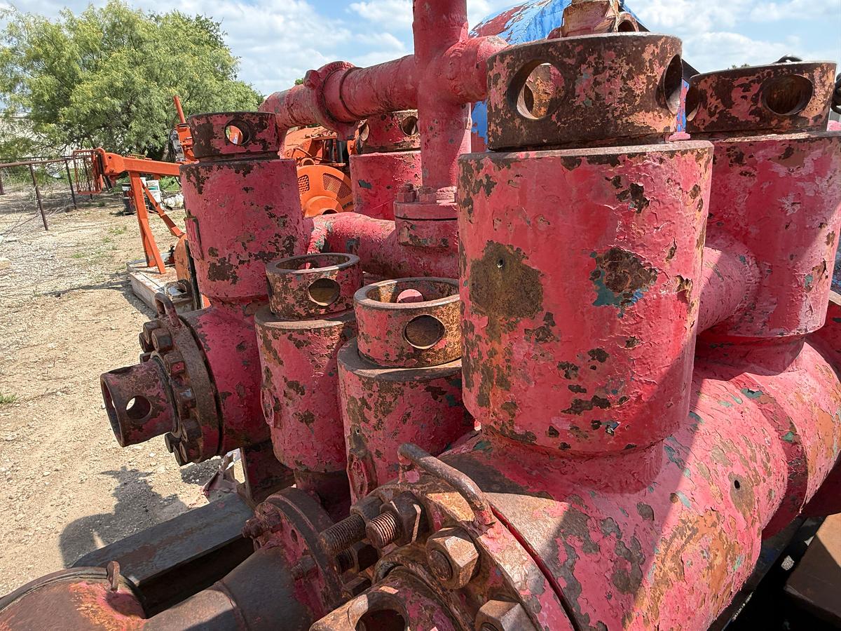 Used OILWELL 7-1/4”x14” DUPLEX MUD PUMP P/B CAT D353