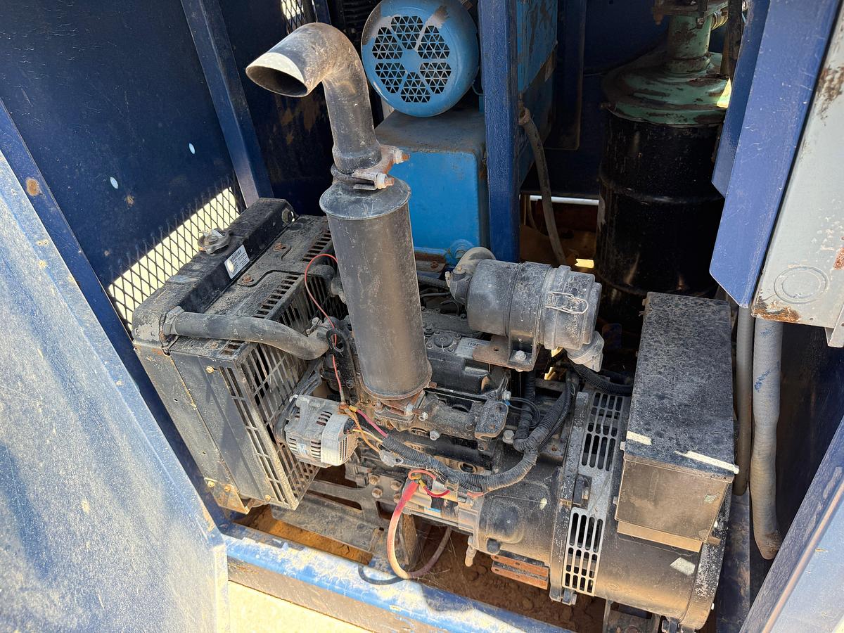 Used SELF CONTAINED 20K WP GREASE INJECTION UNIT COMBO P/B 8.4-KW ISUZU DIESEL GENERATOR