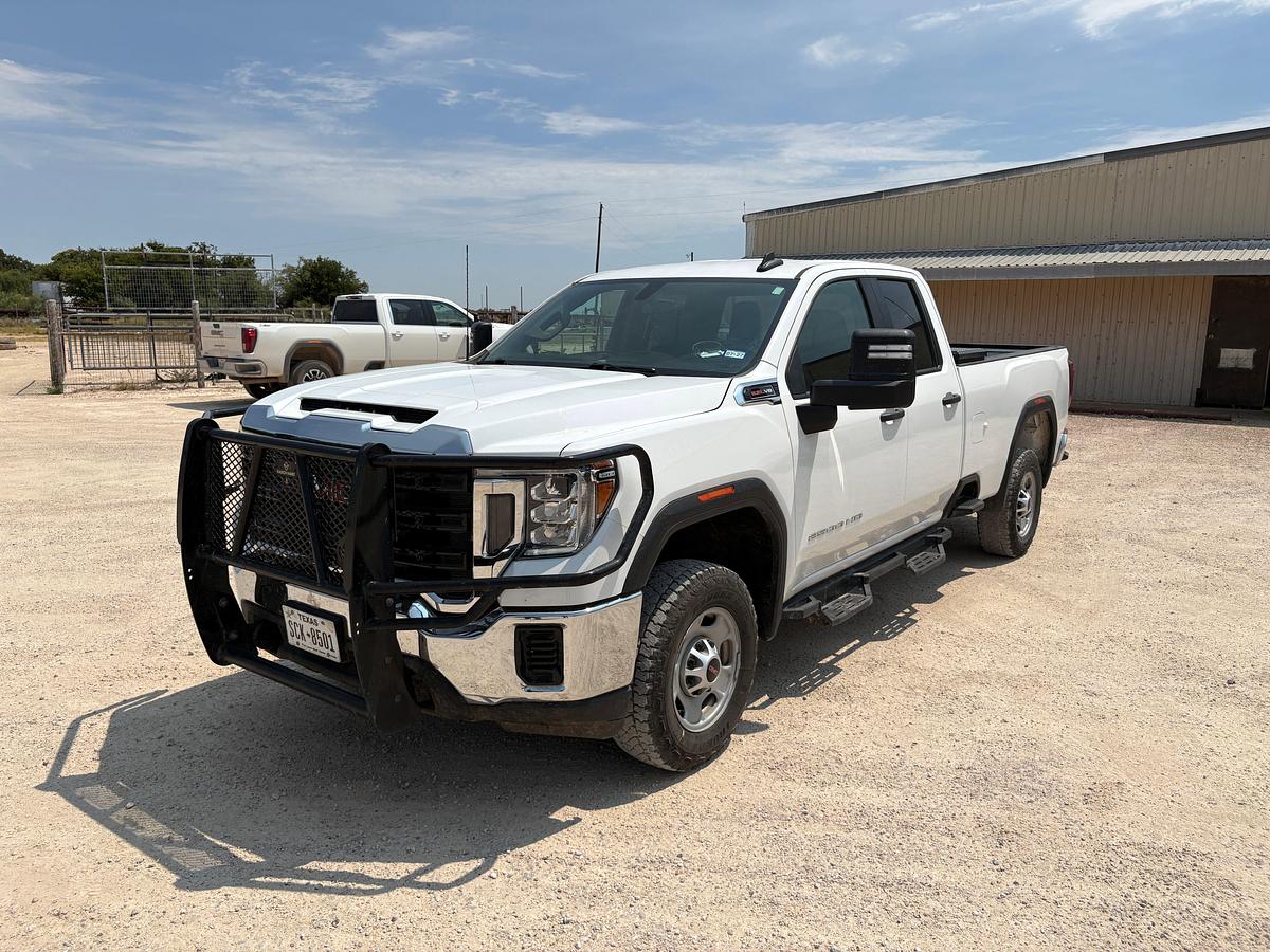 Used 2022 GMC SIERRA 2500HD 2WD CREW CAB PICKUP TRUCK