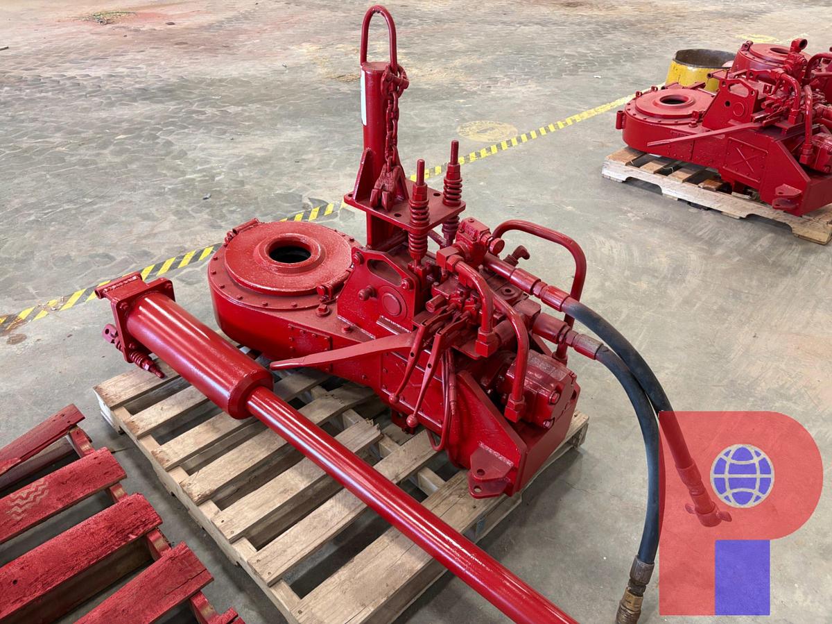 Used MODEL 58-93R HYDRAULIC TUBING TONG W/ 6’ HYD. LIFT CYLINDER