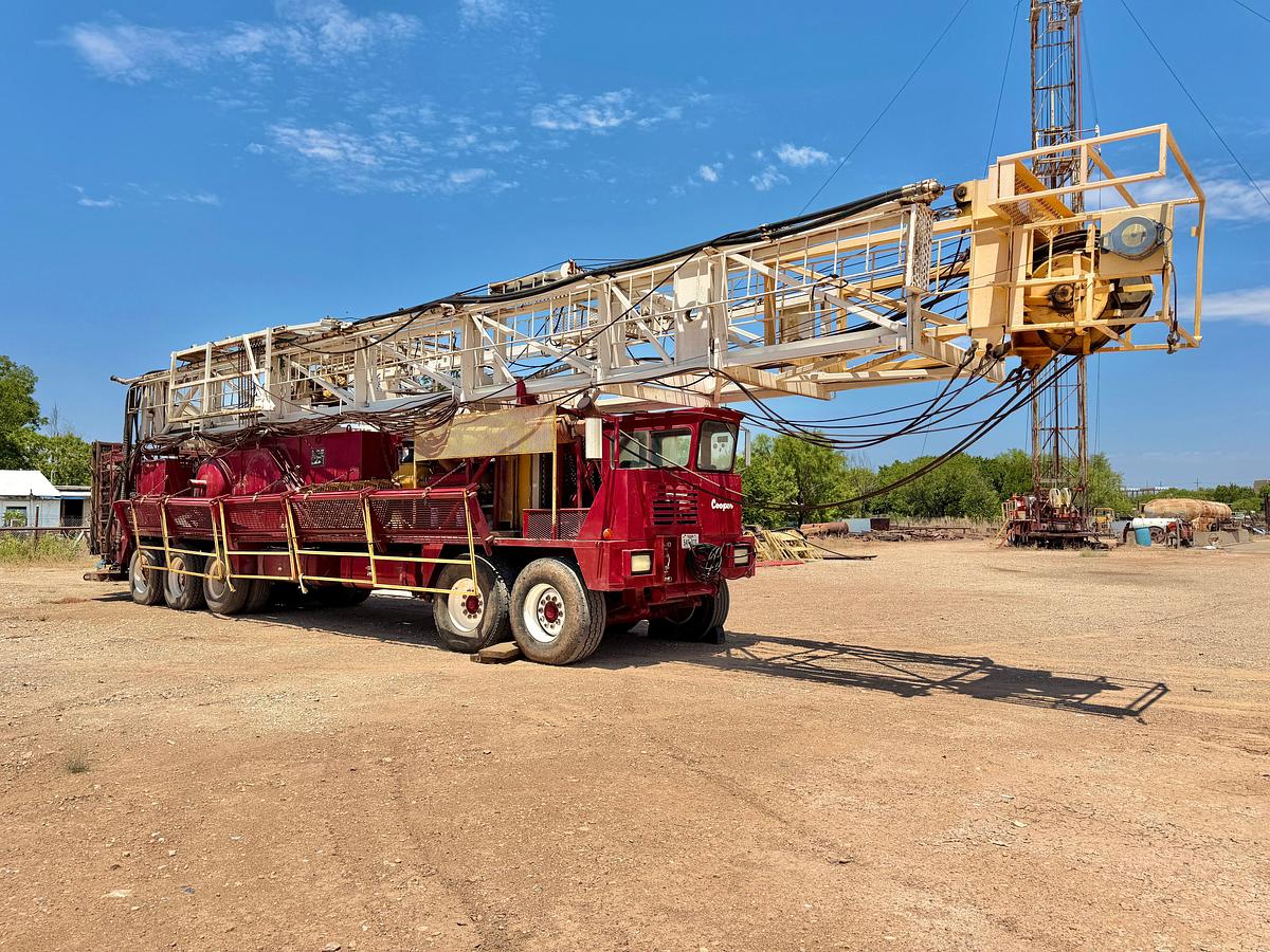 Used Cooper LTO 350 DD Well Service Rig w/ 97 x 200k Mast (Last Worked July 2026)
