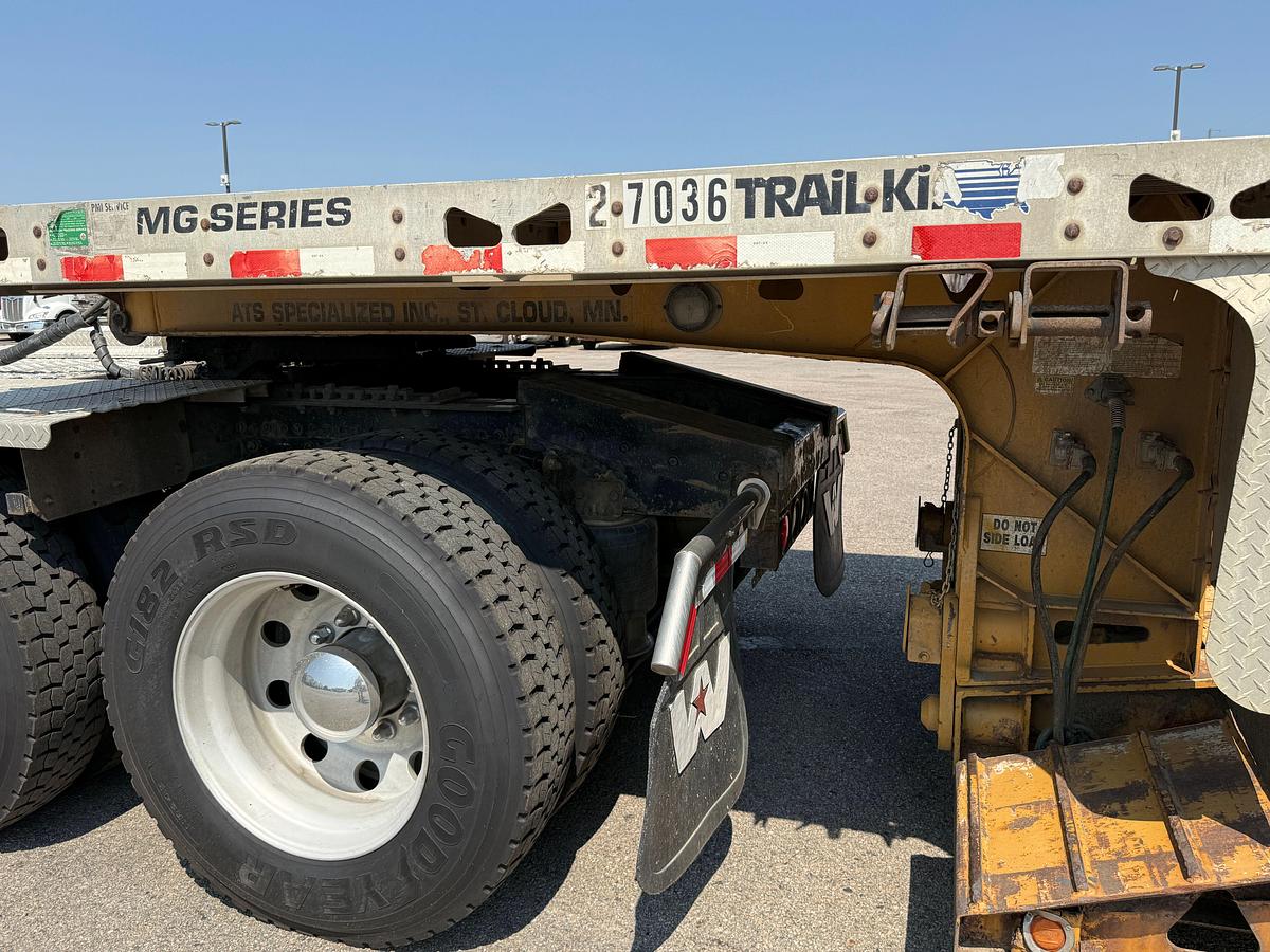 Used 2013 TRAIL KING TK54MG-482 T/A DBL DROP DECK RGN LOWBOY TRAILER