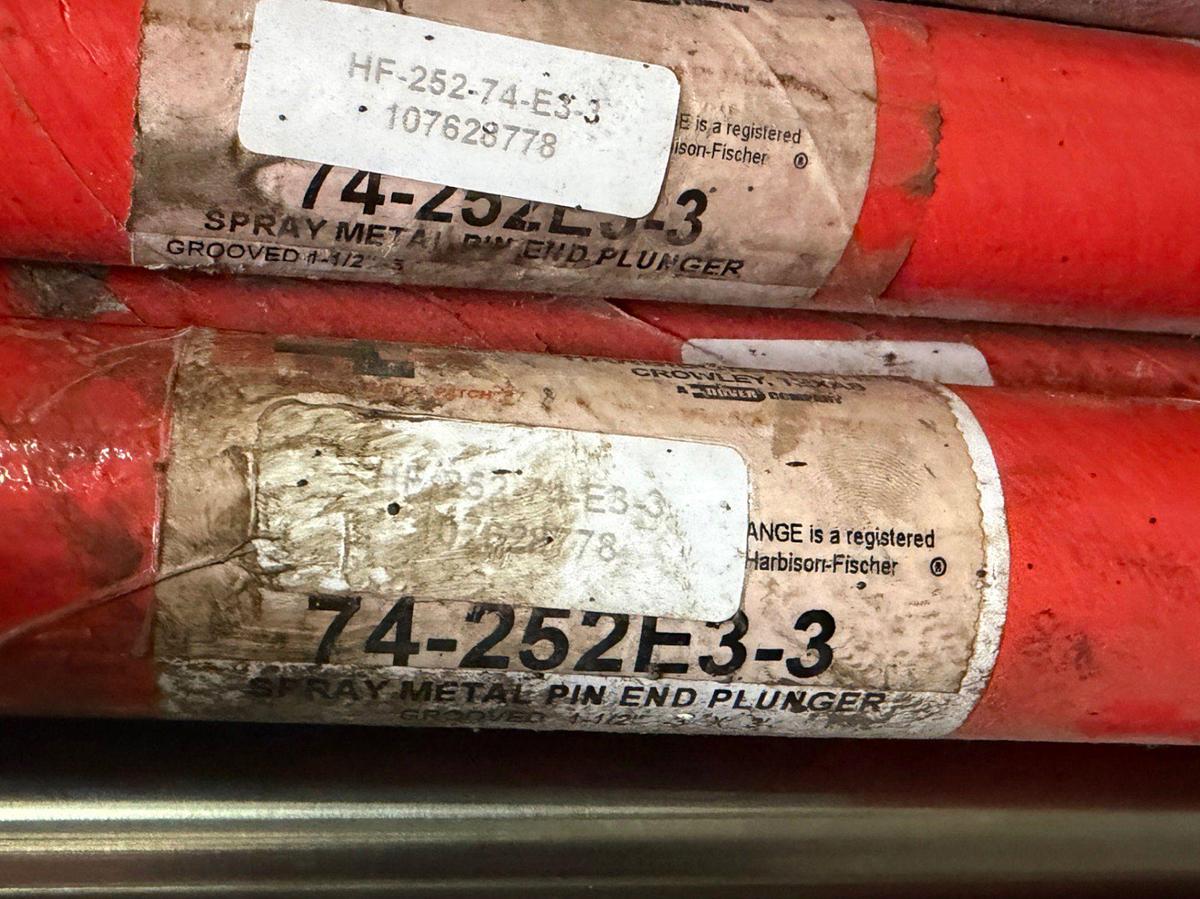 Used (9x$) asst’d size Plungers