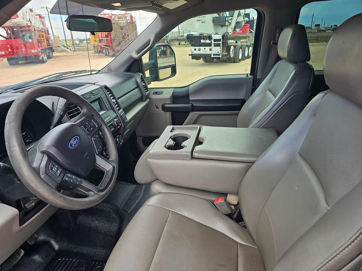 Used 2019 FORD F-250 SUPER DUTY CREW CAB PICKUP TRUCK