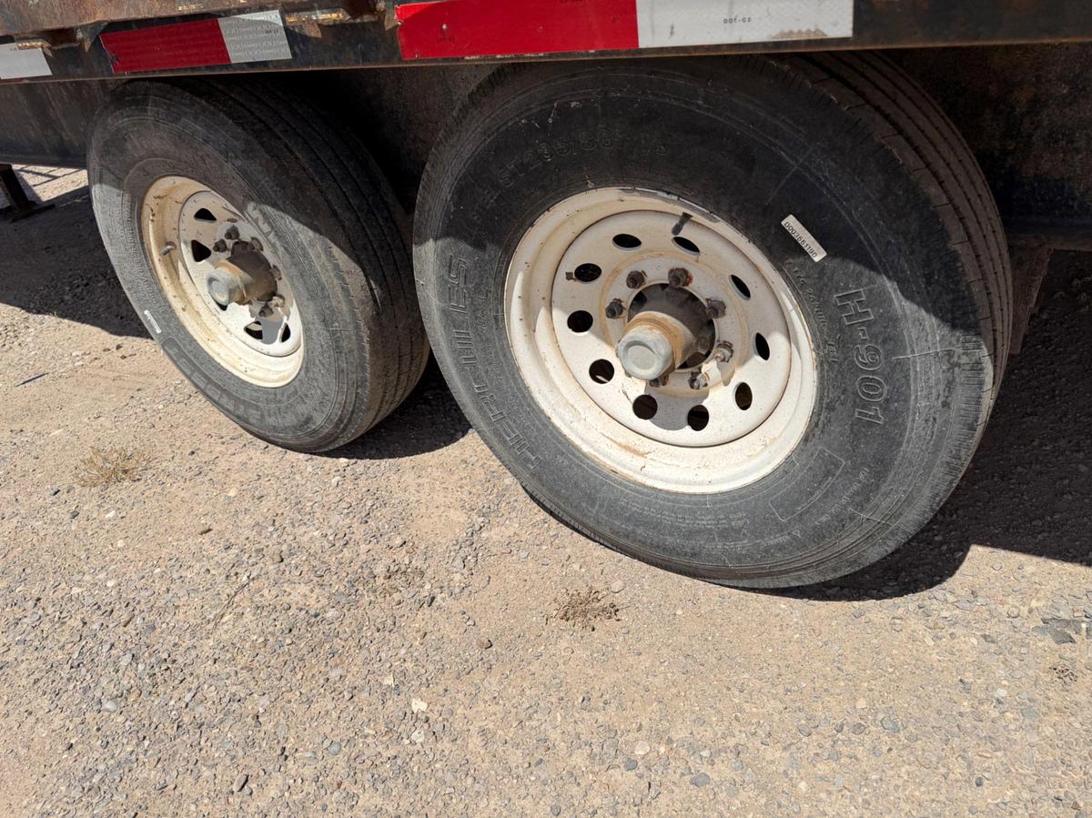 Used 2010 Road Boss 20’ t/a Gooseneck Flatbed Trailer