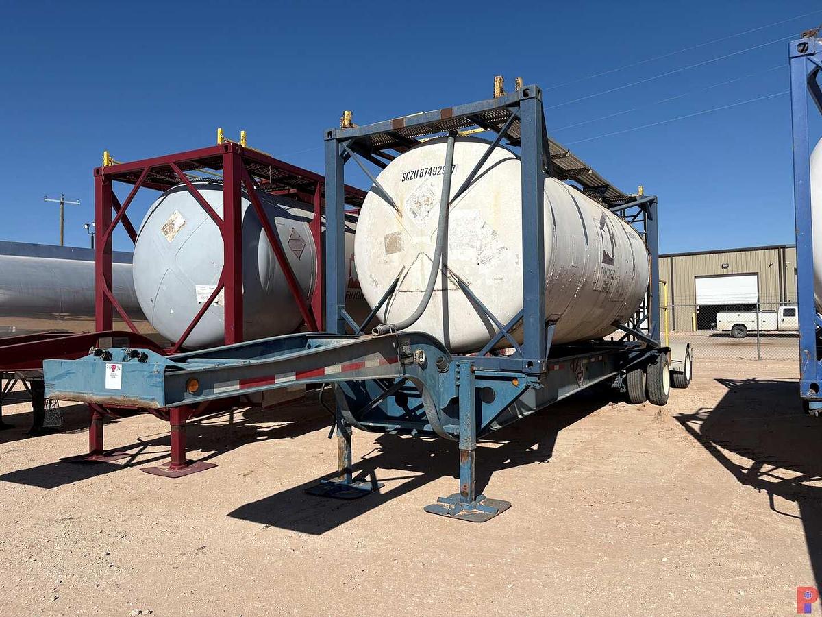 Used 2005 REINKE TRAILERS T/A CHEMICAL TRANSPORT TRAILER