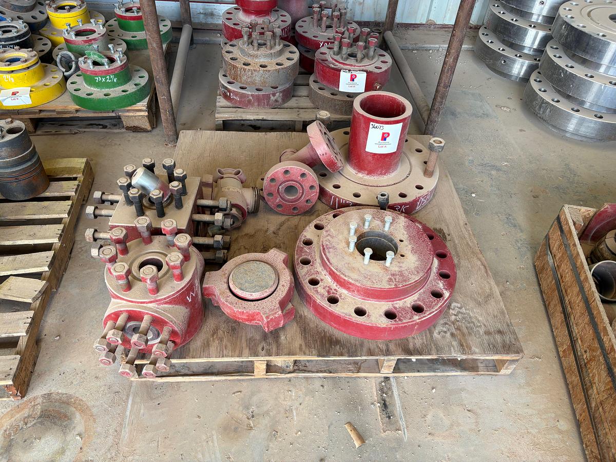 Used (3 pallets) assorted adapter flanges