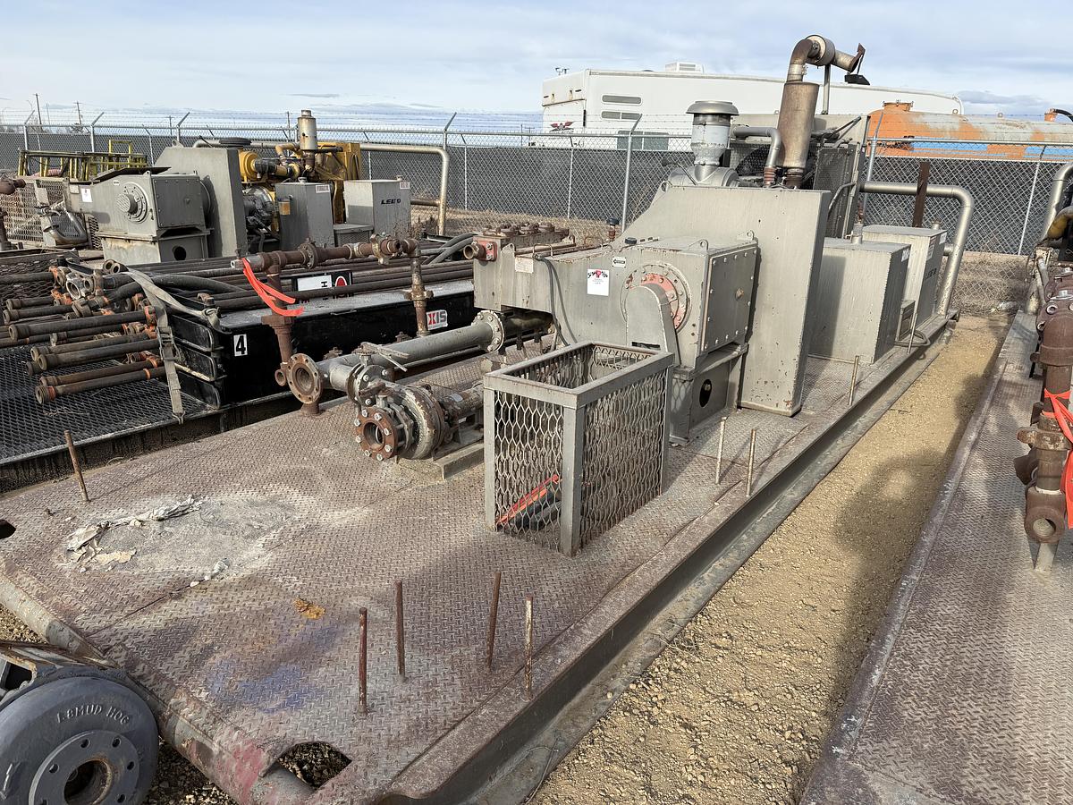 Used TULSA TT250 3K WP TRIPLEX WELL SERVICE PUMP SKIDDED P/B CATERPILLAR C9