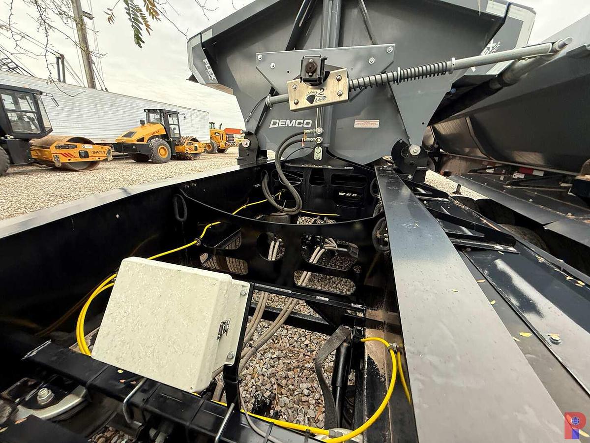 Used 2022 DEMCO 46’ TRI AXLE SIDE DUMP TRAILER